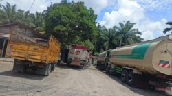 Percuma Lapor Polisi ! Penadahan BBM Subsidi Ilegal Di Samping Rumah Makan Semoga Jaya Balam KM 35 Bebas Beroperasi