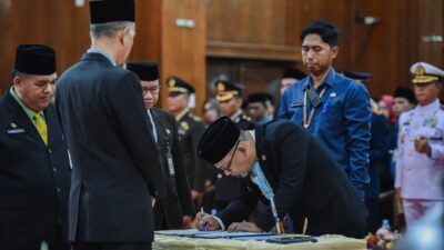 Wali Kota Dumai Minta Sekda Baru Perkuat Sinergi dan Pengelolaan Keuangan Daerah